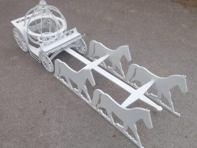 Mini golf, crazy golf, adventure golf obstacle, hazard, horses, wedding, cart